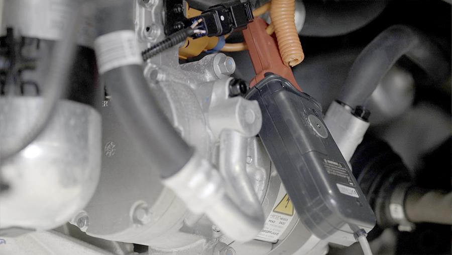 Stoorzenders bij een elektrische compressor