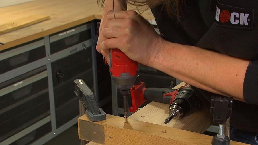 Hoe gebruik je een schroefboormachine?