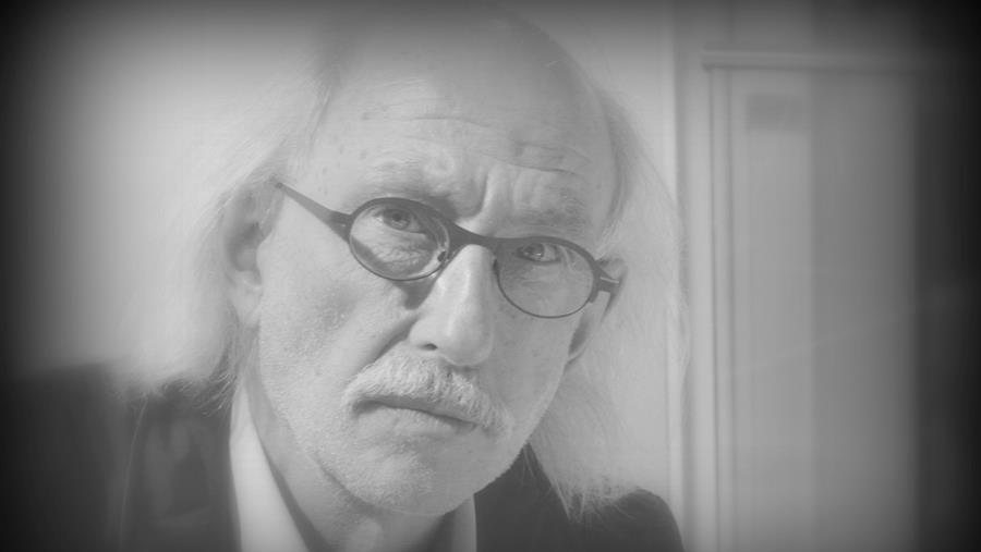 Chronique Ferre Beyens: "Omnipotence idéologique contre impuissance technologique"