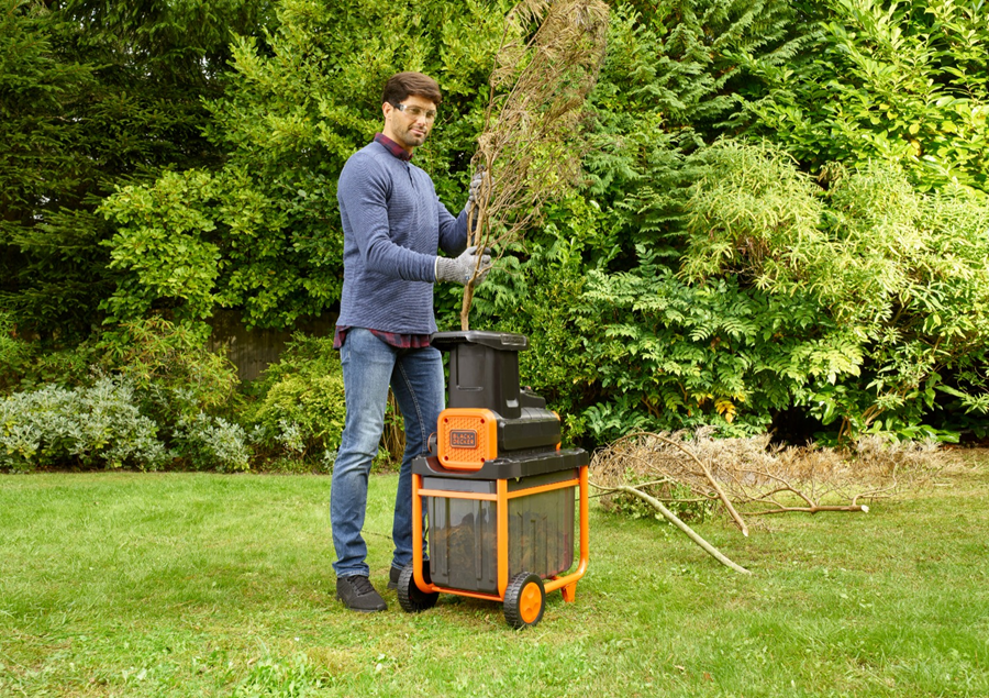 Conseils et outils pour un jardin bien rangé 