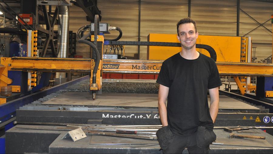 Metaalconstructie Baekelandt investeert in nieuwe CNC-machine