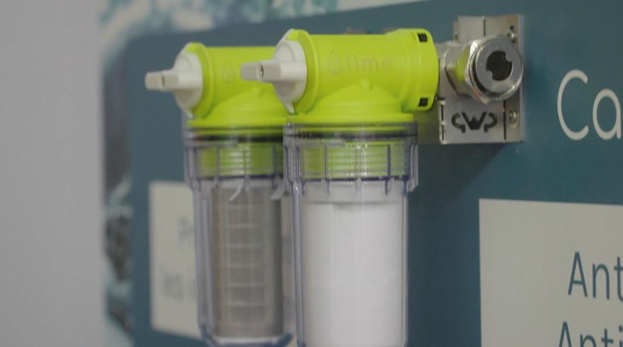 Lime, l'alternative par excellence à l'adoucisseur d'eau classique