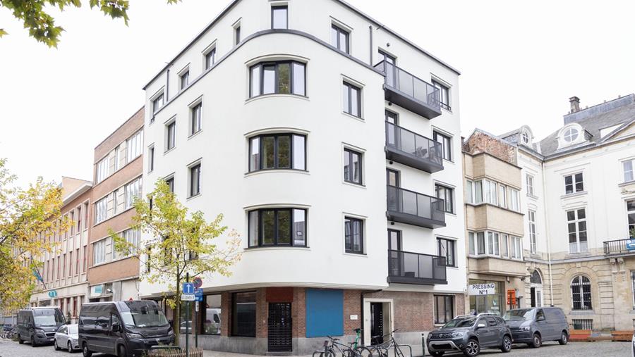 Menuiseries extérieures innovantes dans un contexte urbain historique